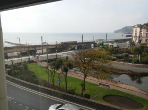 Гостиница Dawlish Sea View Apartment  Долиш